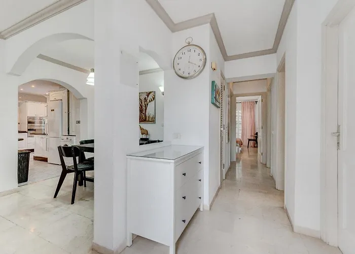 Marvelous - La Caleta Villa *