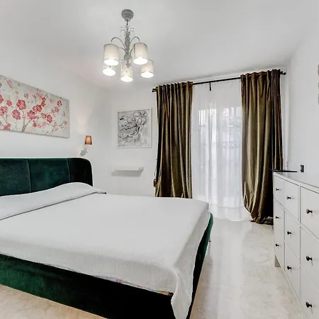 Willa Marvelous - La Caleta *