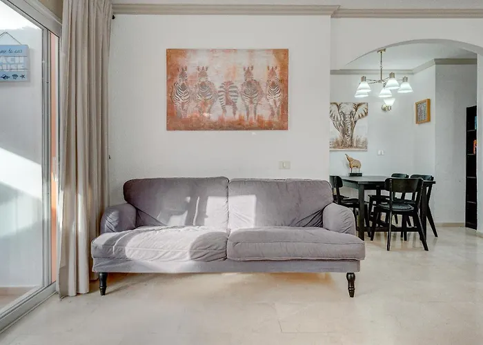 Вілла Marvelous - La Caleta Адехе